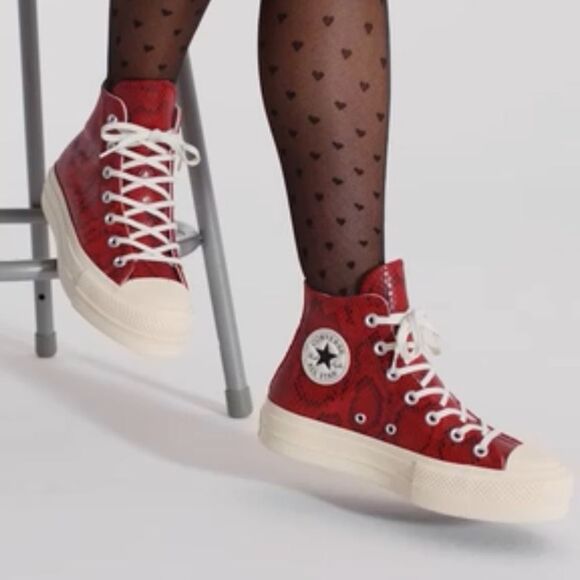 NWB Converse Chuck Taylor All Star Lift Platform Snakeskin Leather Women 8.5 Red - Picture 1 of 16